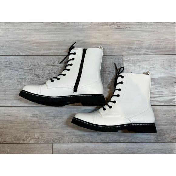 Arizona Jean Co Queen Flat Heel Combat Boots Size 7.5 - Picture 5 of 13